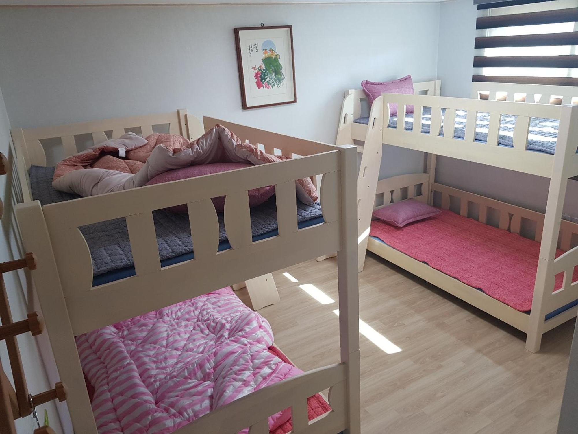 Gilson Guesthouse Сокчхо Екстер'єр фото